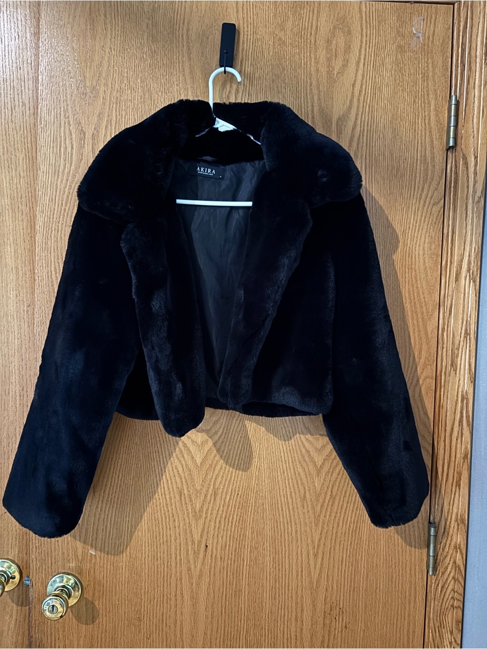 AKIRA Black Plush Cropped Teddy Jacket - Picture 2 of 8